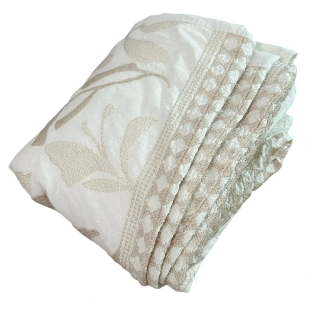 Anthropologie Embroidered Floral Cream Duvet Buttons DVTSU2258A Queen 1